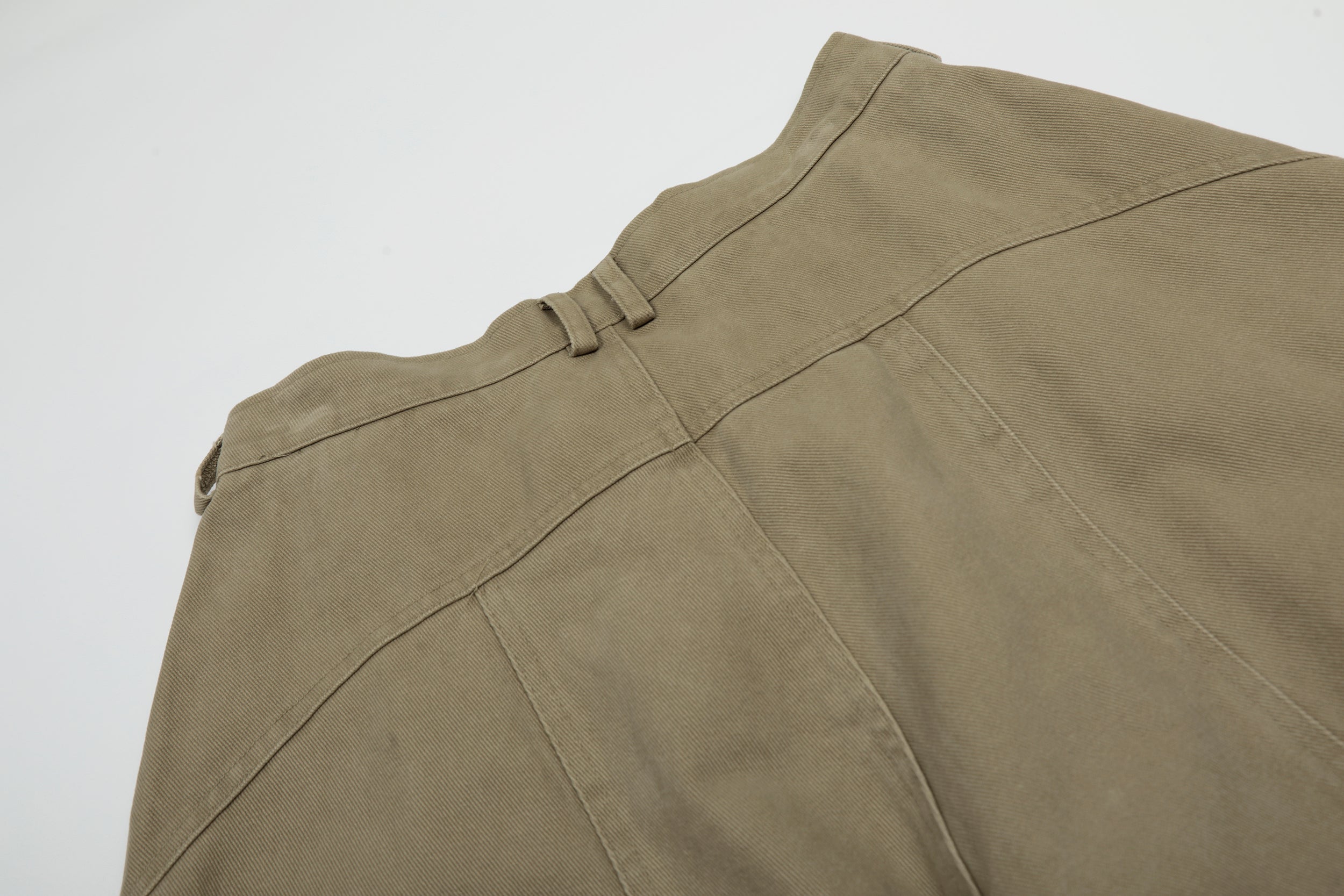 Pantalones globo con bolsillos en forma de arco vintage